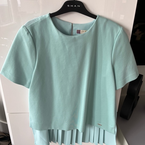 Ted baker top size 3 in perfect condition - Picture 1 of 4
